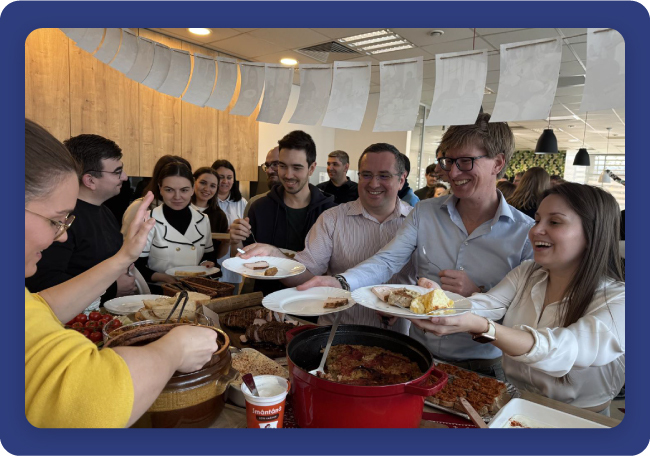 Topicus | Yonder gives back.